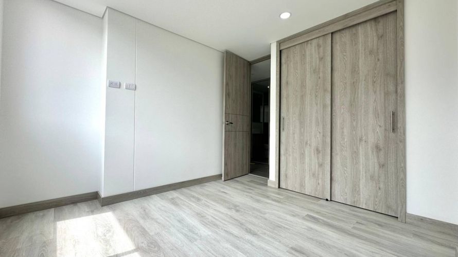 Apartamento de 3 alcobas en venta en Loma Del Esmeraldal, Envigado, 100 m² · foto 15 de 20