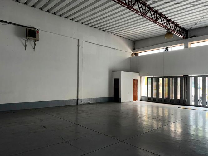 Local en arriendo en El Poblado, Medellín, 434 m² · foto 4 de 7