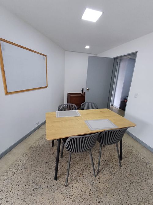 Local en venta en Bomboná No. 1, Medellín, 70 m² · foto 5 de 13