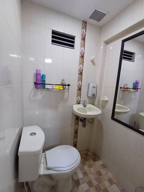 Local en venta en Bomboná No. 1, Medellín, 70 m² · foto 12 de 13