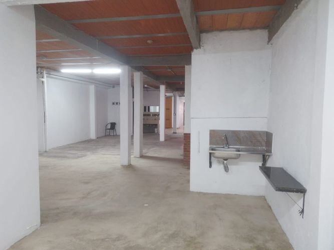 Local en arriendo en Granada, Medellín, 200 m² · foto 2 de 14