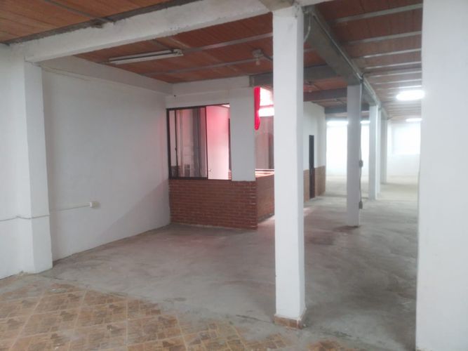 Local en arriendo en Granada, Medellín, 200 m² · foto 7 de 14