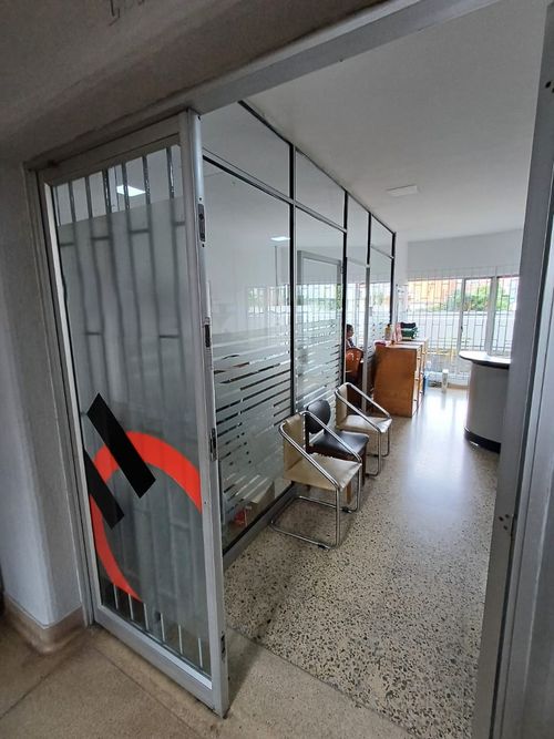 Local en venta en Bomboná No. 1, Medellín, 42 m² · foto 2 de 10
