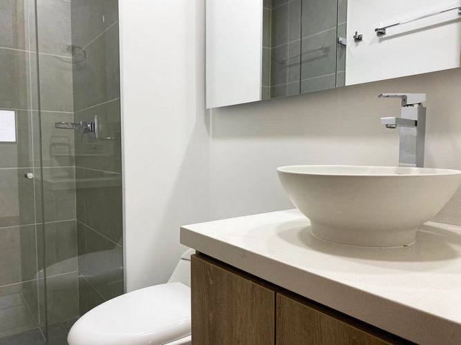 Apartamento de 3 alcobas en arriendo en El Poblado, Medellín, 111 m² · foto 15 de 18