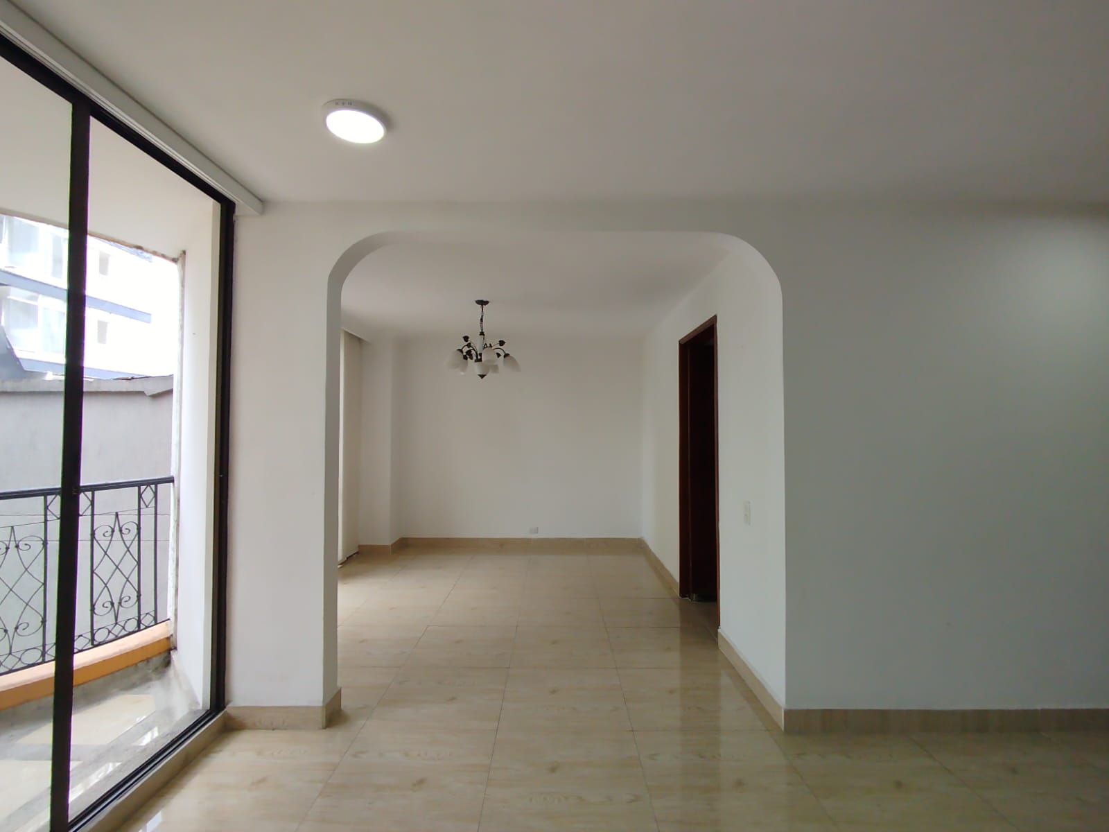 Apartamento en venta en Sector Lago Uribe, Pereira · foto 3 de 19