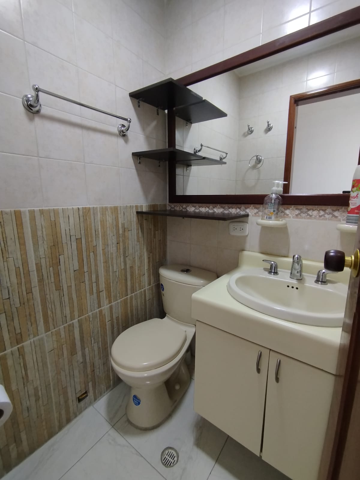Apartamento en venta en Sector Lago Uribe, Pereira · foto 16 de 19
