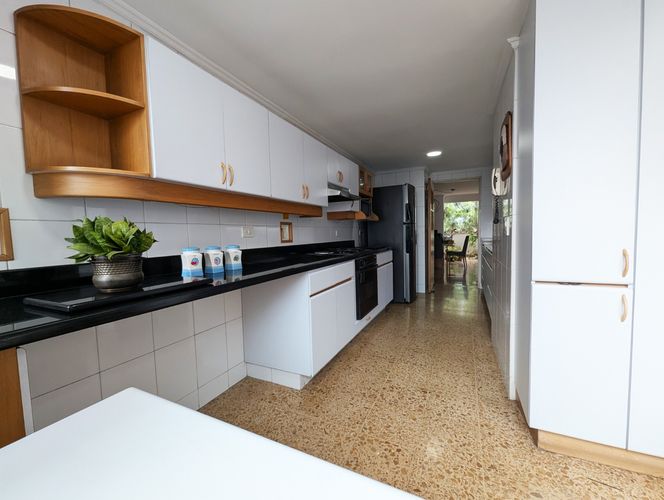 Apartamento de 4 alcobas en venta en Villa Carlota, Medellín, 115 m² · foto 4 de 23