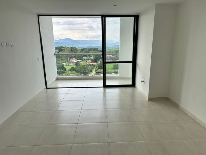 Consultorio en venta en Cerritos, Pereira, 36 m² · foto 2 de 12