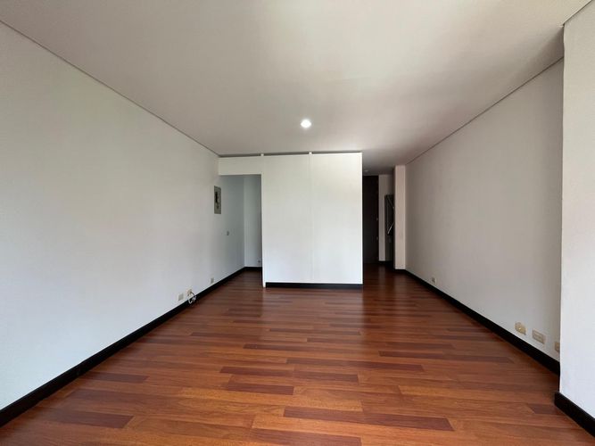 Oficina en arriendo en El Poblado, Medellín, 53 m² · foto 7 de 9