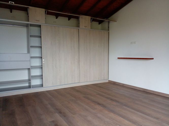 Casa de 4 alcobas en venta en Loma Del Chocho, Envigado, 350 m² · foto 9 de 20