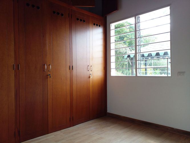 Casa de 4 alcobas en venta en Loma Del Chocho, Envigado, 350 m² · foto 15 de 20