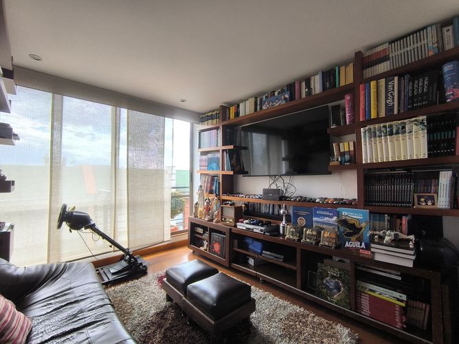 Casa de 4 alcobas en venta en Bosque De Pinos, Bogotá, 284 m² · foto 20 de 24