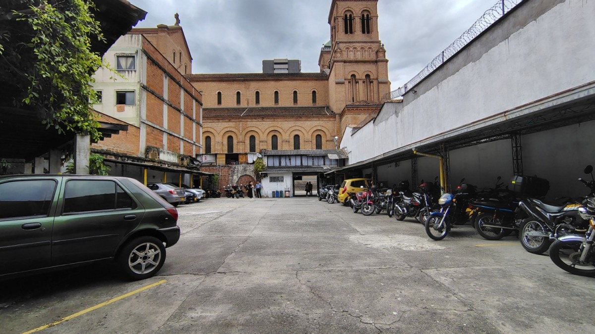 Lote en venta en La candelaria, Medellín 2