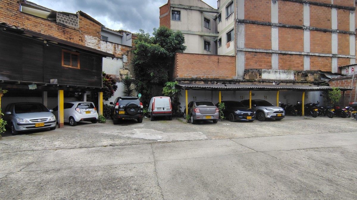 Lote en venta en La candelaria, Medellín 3