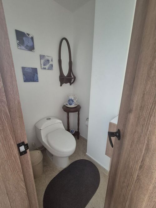 Casa de 3 alcobas en venta en Las Mercedes, Jamundí, 280 m² · foto 3 de 24