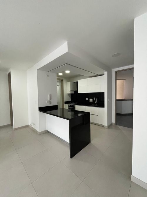 Apartamento de 2 alcobas en venta en Nuevo Sotomayor, Bucaramanga, 79 m² · foto 3 de 14