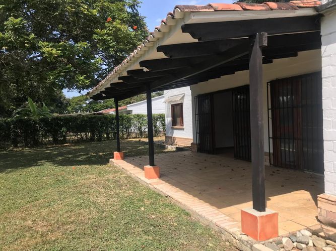 Casa de 3 alcobas en venta en Potrerito, Jamundí, 350 m² · foto 19 de 24