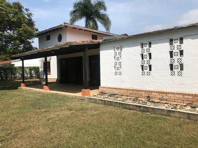 Casa de 3 alcobas en venta en Potrerito, Jamundí, 350 m² · foto 21 de 24