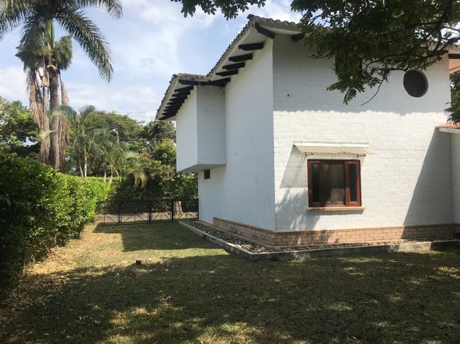 Casa de 3 alcobas en venta en Potrerito, Jamundí, 350 m² · foto 23 de 24