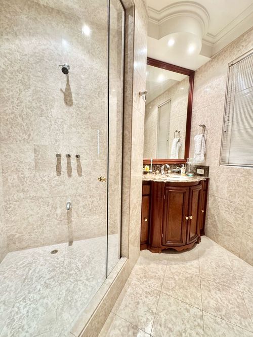 Apartamento de 3 alcobas en venta en Chico Norte, Bogotá, 420 m² · foto 21 de 24