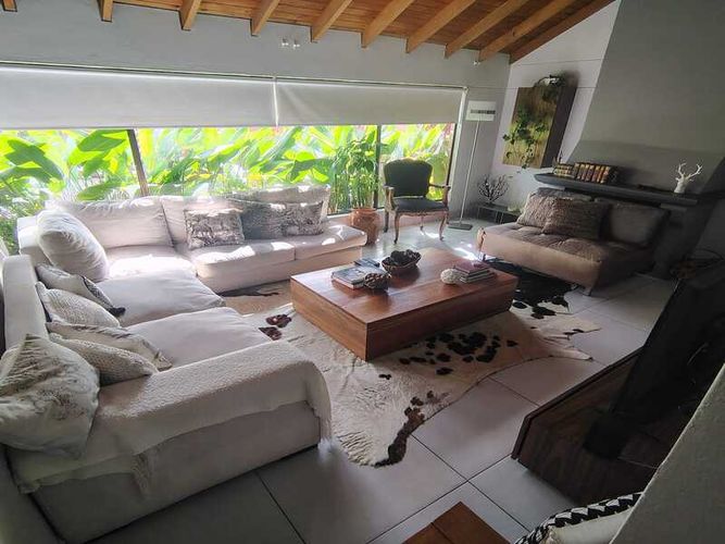 Casa de 3 alcobas en venta en El Porvenir, Rionegro, 130 m² · foto 2 de 24