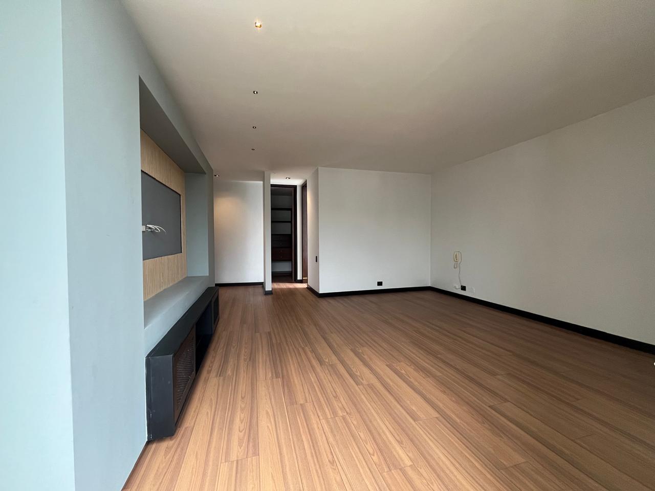 Apartamento en arriendo en El Poblado, Medellín · foto 8 de 18