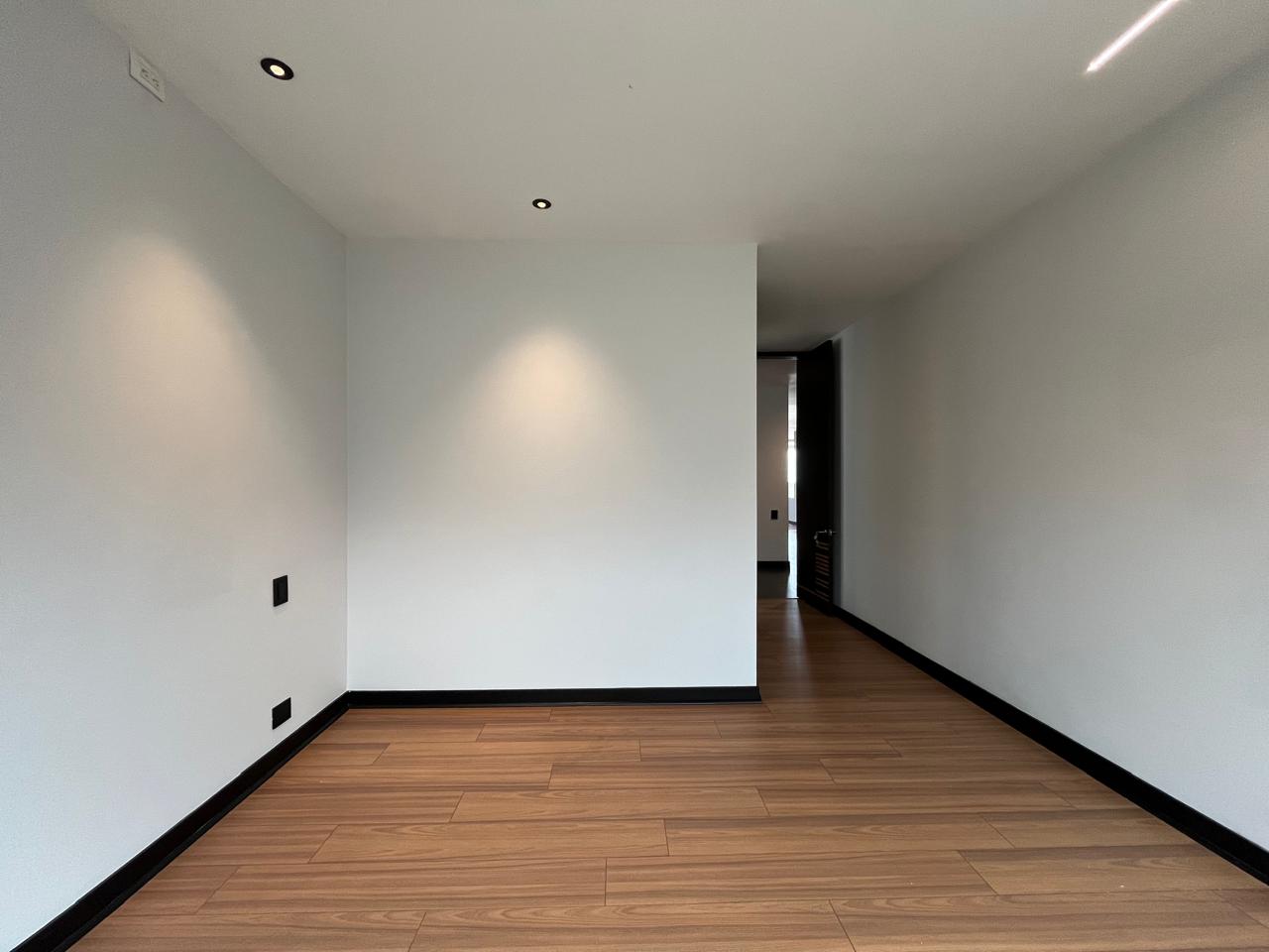 Apartamento en arriendo en El Poblado, Medellín · foto 11 de 18