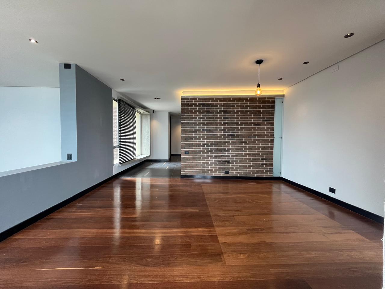 Apartamento en arriendo en El Poblado, Medellín · foto 4 de 18