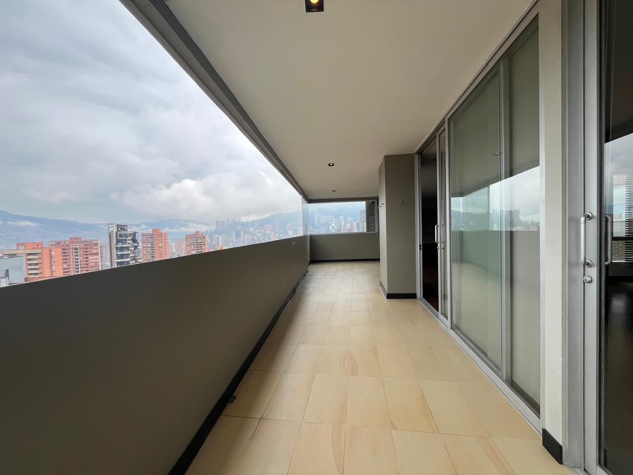 Apartamento en arriendo en El Poblado, Medellín · foto 17 de 18