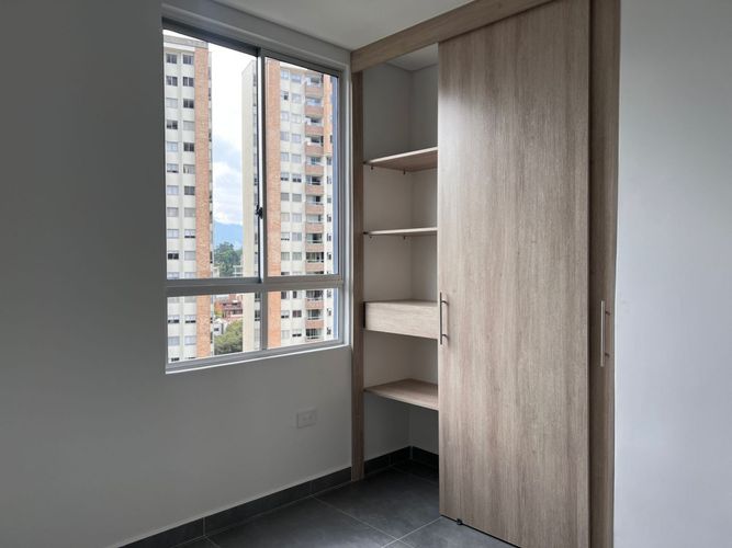 Apartamento de 3 alcobas en venta en La Doctora, Sabaneta, 70 m² · foto 6 de 14