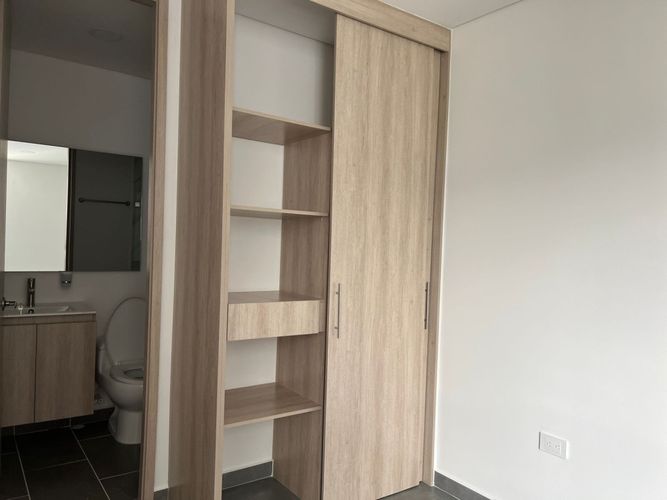 Apartamento de 3 alcobas en venta en La Doctora, Sabaneta, 70 m² · foto 5 de 14
