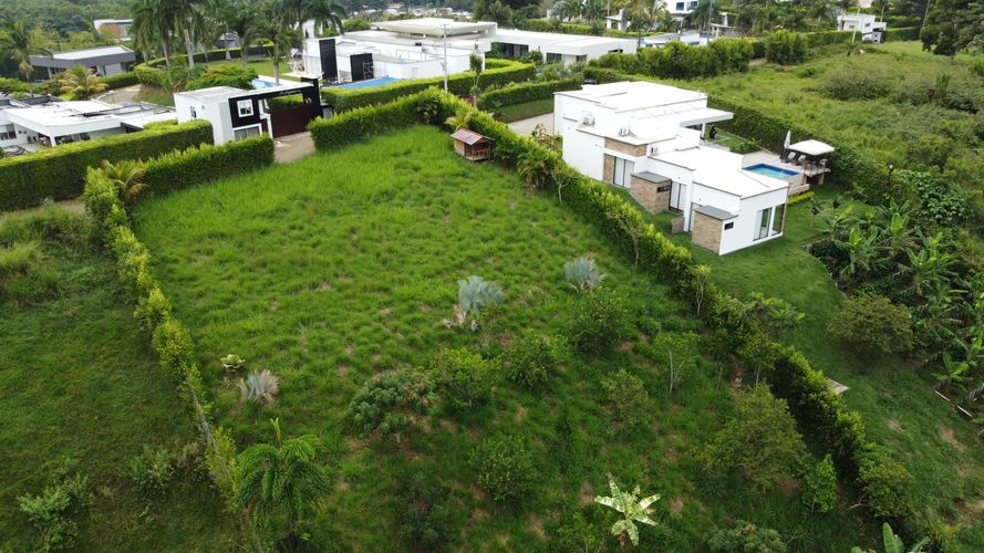 Lote en venta en Cerritos, Pereira, 2000 m² · foto 2 de 18
