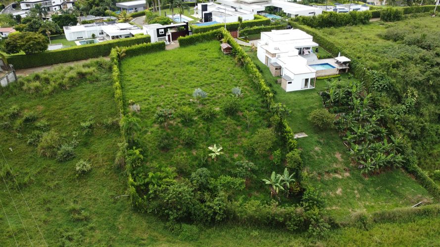 Lote en venta en Cerritos, Pereira, 2000 m² · foto 3 de 18