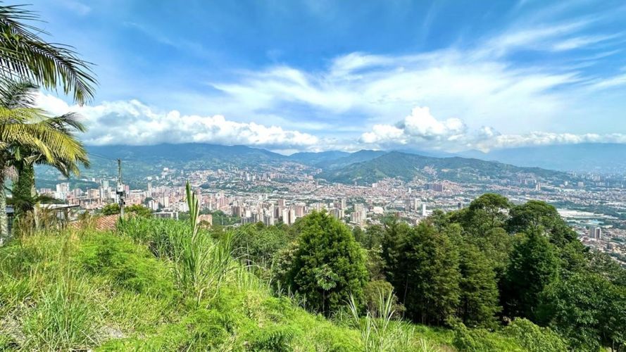 Lote en venta en La Cuenca, Sabaneta, 7035 m² · foto 4 de 16