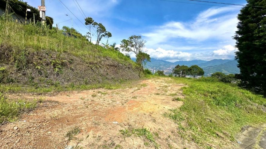 Lote en venta en La Cuenca, Sabaneta, 7035 m² · foto 5 de 16