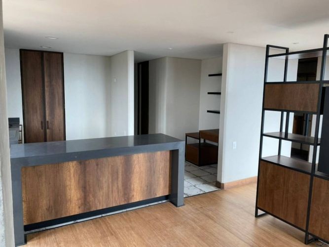 Apartaestudio en venta en La Candelaria, Bogotá, 91 m² · foto 4 de 12