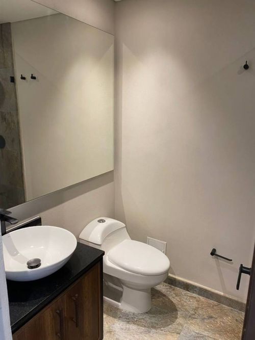 Apartaestudio en venta en La Candelaria, Bogotá, 91 m² · foto 11 de 12