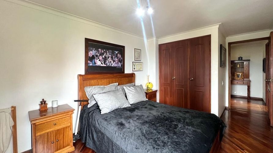 Apartamento de 3 alcobas en venta en El Poblado, Medellín, 174 m² · foto 8 de 18