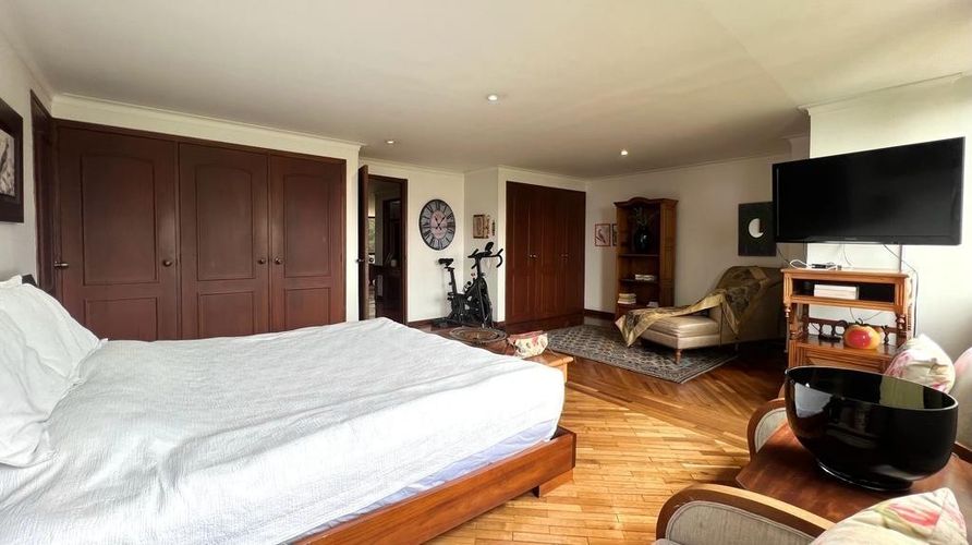Apartamento de 3 alcobas en venta en El Poblado, Medellín, 174 m² · foto 10 de 18