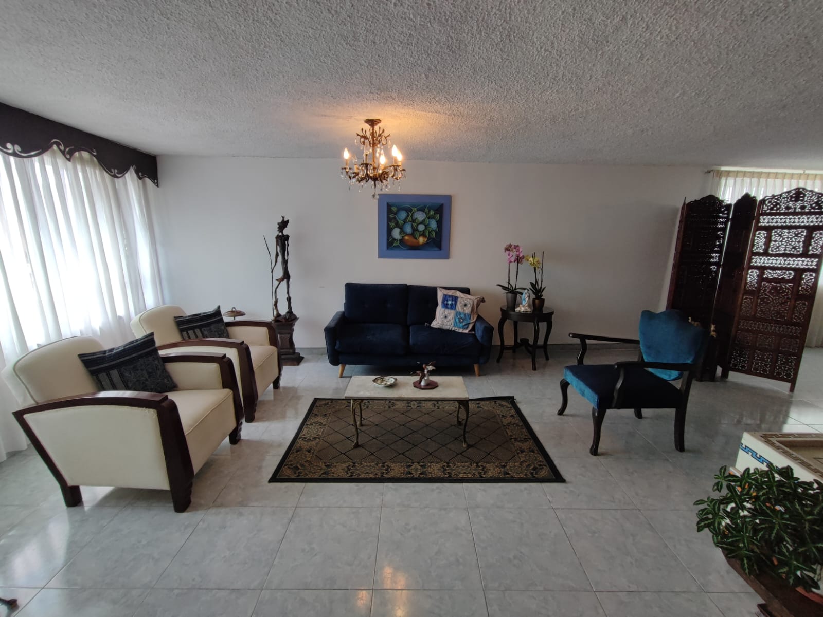 Casa en venta en La Leonora, Manizales · foto 2 de 24