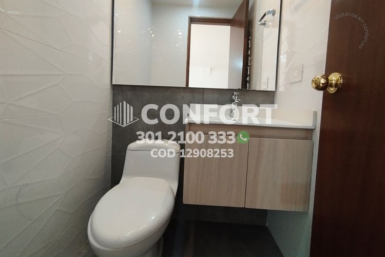 Apartamento de 3 alcobas en arriendo en Laureles, Medellín, 200 m² · foto 6 de 24