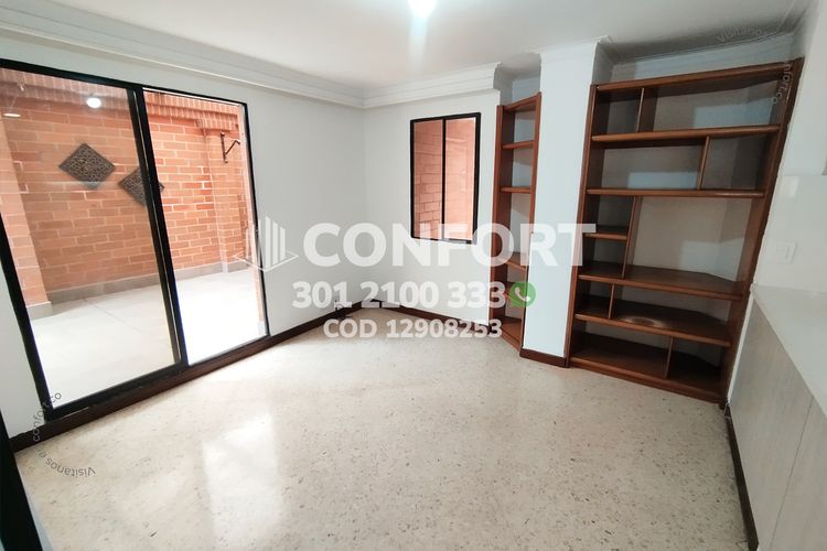 Apartamento de 3 alcobas en arriendo en Laureles, Medellín, 200 m² · foto 8 de 24