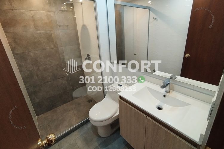 Apartamento de 3 alcobas en arriendo en Laureles, Medellín, 200 m² · foto 24 de 24