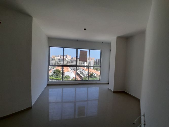 Apartamento de 3 alcobas en arriendo en Cr. Jardines De Tivoli, Barranquilla, 120 m² · foto 2 de 22