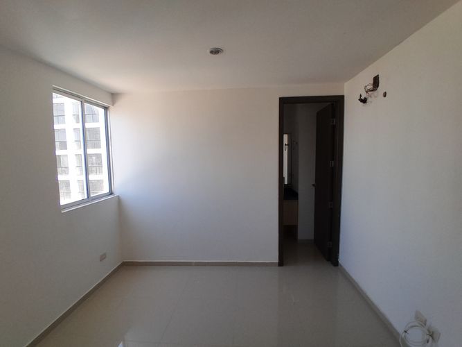 Apartamento de 3 alcobas en arriendo en Cr. Jardines De Tivoli, Barranquilla, 120 m² · foto 12 de 22