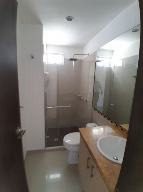 Apartamento de 3 alcobas en arriendo en Cr. Jardines De Tivoli, Barranquilla, 120 m² · foto 19 de 22