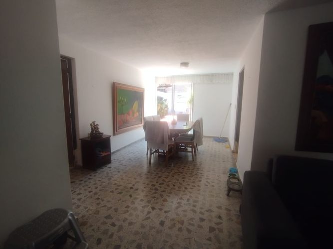 Casa de 7 alcobas en venta en Calasanz, Medellín, 300 m² · foto 12 de 24