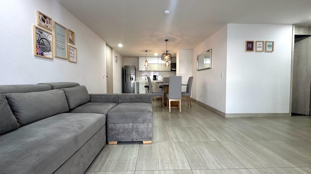 Apartamento en venta en El Carmelo Ii, Sabaneta · foto 6 de 15