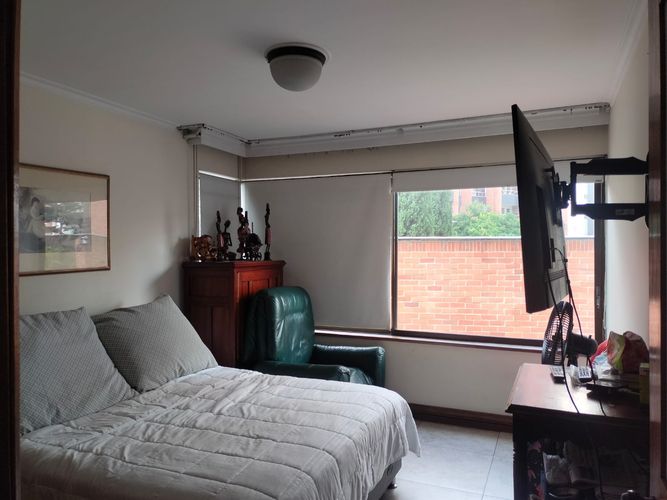 Apartamento de 3 alcobas en venta en El Poblado, Medellín, 208 m² · foto 15 de 17