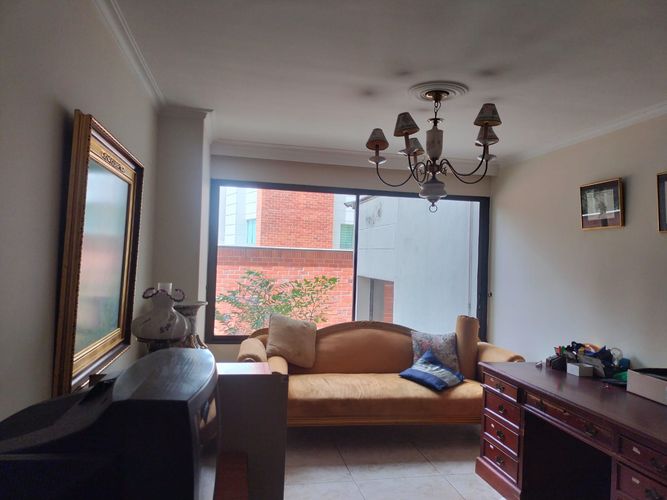 Apartamento de 3 alcobas en venta en El Poblado, Medellín, 208 m² · foto 13 de 17